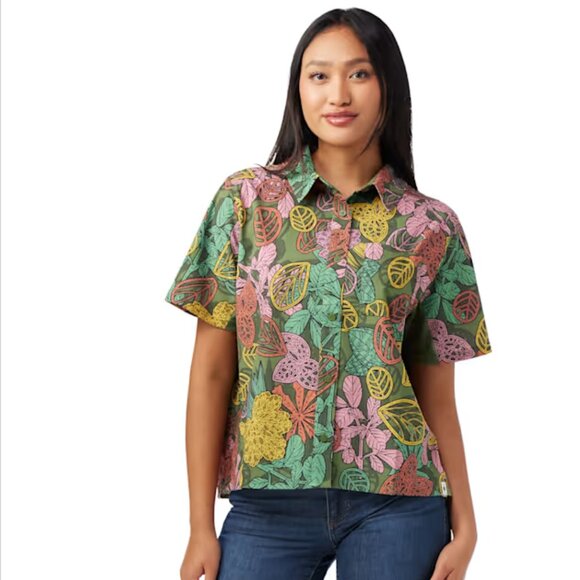 Women’s Everyday Party Short Sleeve Button Down - Picture 1 of 7